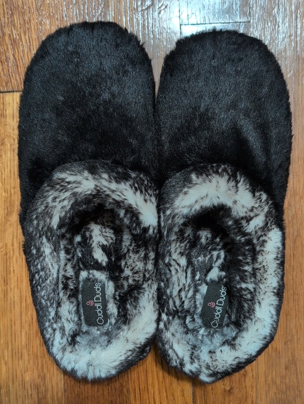 Cuddl Duds Black Faux Fur Slip-On Slippers
